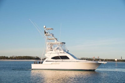 photo of 39' Bertram 390 Convertible 2001