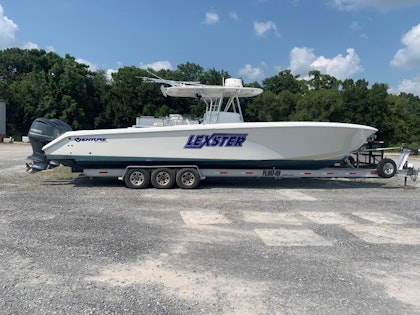 photo of 39' Venture 39 Open Forward Seating 2017