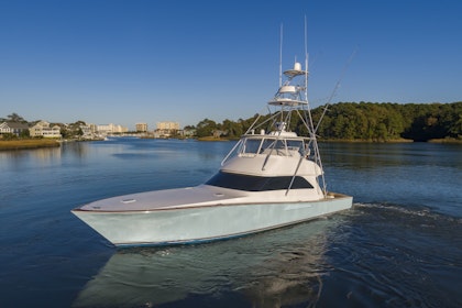photo of 56' Viking 56 Convertible 2007
