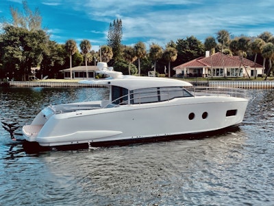 photo of 43' Van der Heijden Hayden 2017