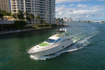 photo of 64' Aicon 2005