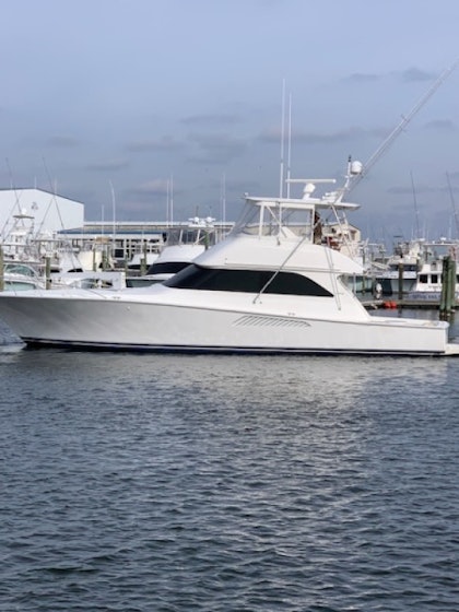 photo of 52' Viking 52 Convertible 2002