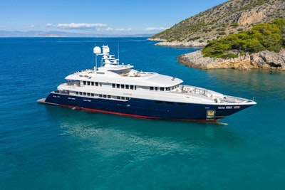 photo of 161' Mondomarine 2011