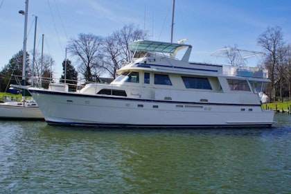photo of 63' Hatteras 63 Cockpit Motor Yacht 1986