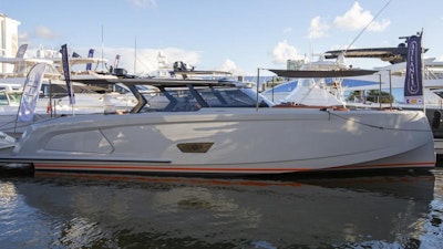 photo of 58' Vanquish Yachts VQ58 T Top 2021