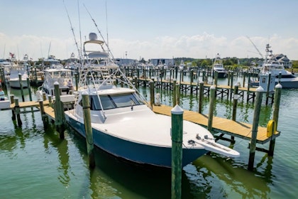 photo of 52' Viking 52' Sport Tower 2016