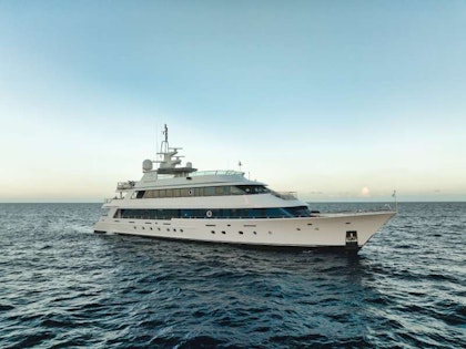 photo of 150' Christensen 2005