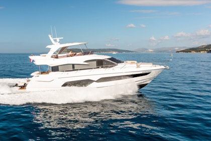 photo of 67' Sunseeker 2018