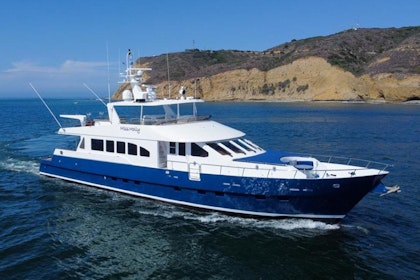 photo of 85' Custom 85 Bruce Roberts Waverunner 2001