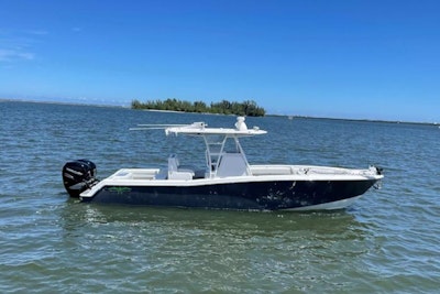 photo of 33' Invincible 33 Center Console 2019