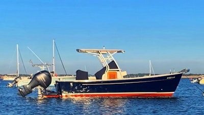 photo of 23' Vanquish Bristol Harbor 23CC 2019
