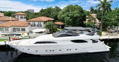 photo of 94' Ferretti Yachts 94 2002