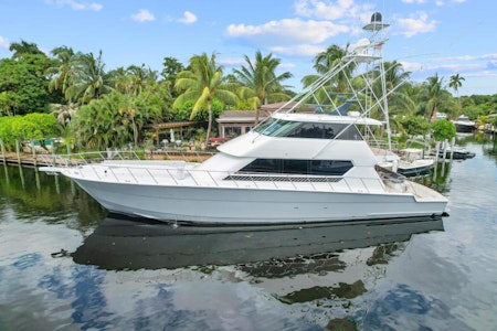 photo of 82' Hatteras 82 Convertible 1998
