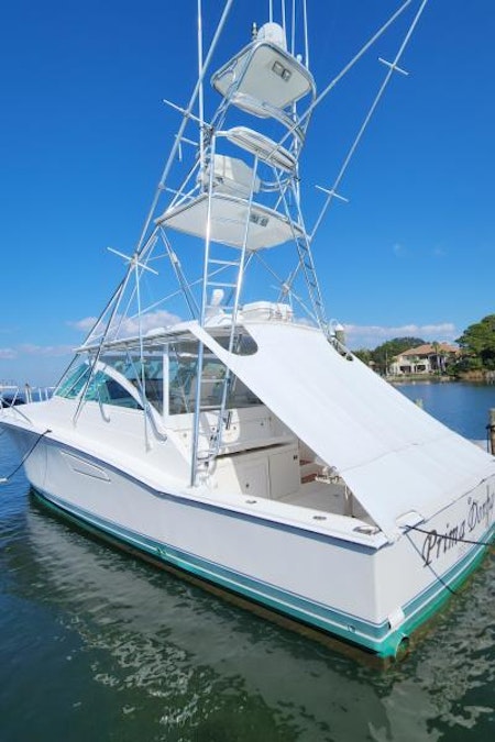 photo of 45' Cabo 45 Express 2004