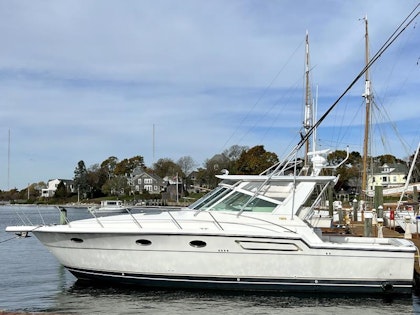 photo of 37' Tiara Yachts 3700 Hardtop 2000