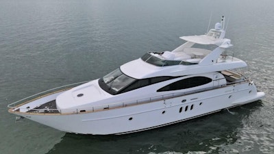 photo of 74' Azimut 74 Solar 2003