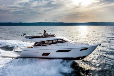 photo of 45' Ferretti Yachts 450 2017