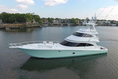 photo of 80' Viking 80 Enclosed Skybridge 2018