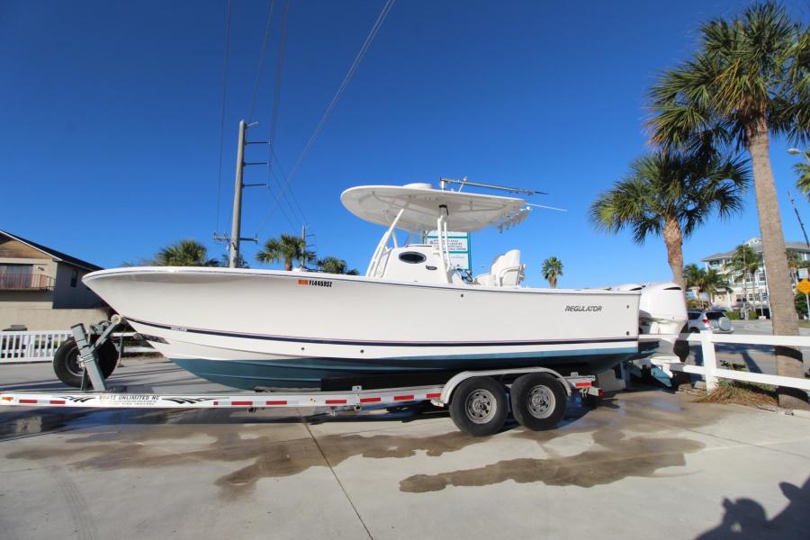 Used Boats For Sale Between $100,000 - $200,000 | United Yacht Sales