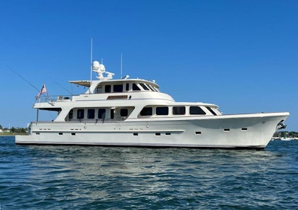 photo of 80' Offshore Yachts Voyager 2006