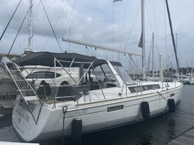 photo of 45' Beneteau Oceanis 45 2017