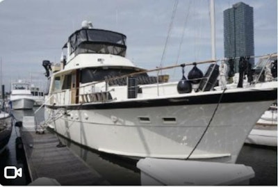 photo of 52' Hatteras 1982