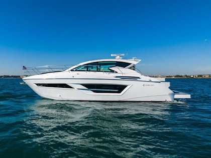 photo of 46' Cruisers Yachts 46 Cantius 2022