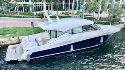 photo of 55' Tiara Yachts 53 Coupe 2018