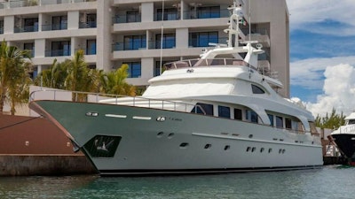 photo of 108' Custom 33 Meter 2006