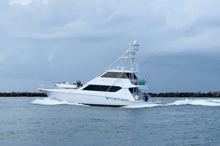 photo of 70' Hatteras Convertible 2002
