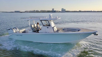 photo of 32' Sea Pro 320 DLX 2021