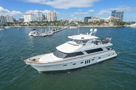 photo of 85' Ocean Alexander 83 2010