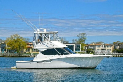 photo of 39' Tiara Yachts 39 Convertible 2017