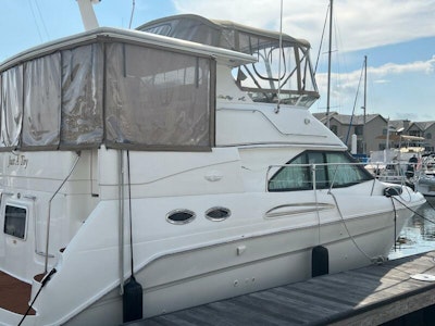 photo of 38' Sea Ray 380 AC 2000