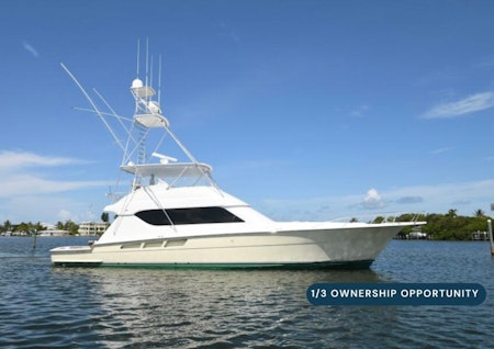 photo of 65' Hatteras 65 Convertible 2003