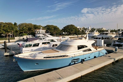 photo of 74' Mochi Craft 74' Dolphin 2006