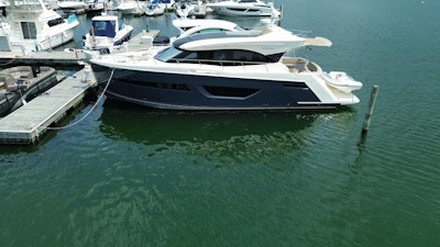 photo of 52' Carver C52 Coupe 2018