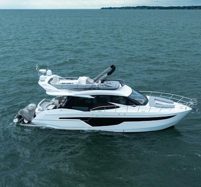 photo of 50' Galeon 2016