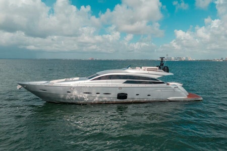 photo of 92' Pershing 92 2012