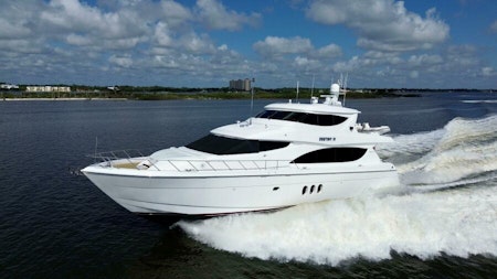 photo of 80' Hatteras 2006