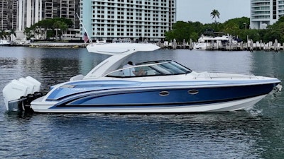 photo of 33' Formula 330 Crossover Bowrider OB 2023
