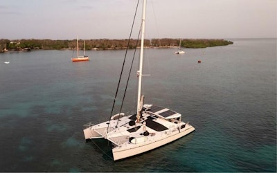 photo of 65' Privilege 65 1996