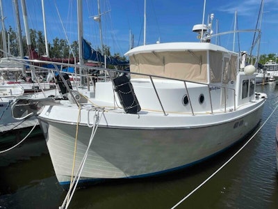 photo of 34' American Tug Pilothouse 2002