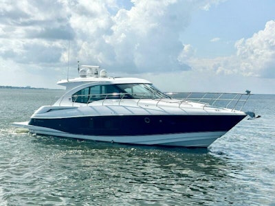 photo of 45' Cruisers Yachts Cantius 45 2016