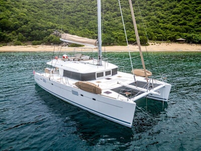 photo of 56' Lagoon 2012