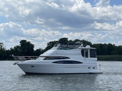 photo of 46' Carver 2002