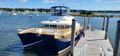 photo of 43' Lagoon 43 PC 2004