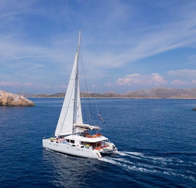 photo of 56' Lagoon 2011
