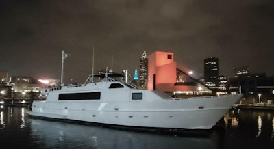photo of 94' Inace Expedition 88 1990