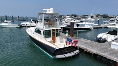photo of 44' Hinckley T44 2003